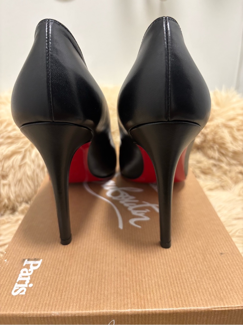 Christian Louboutin Shiny Nappa Leather Pigalle 100 Pump (Pre-Loved)
